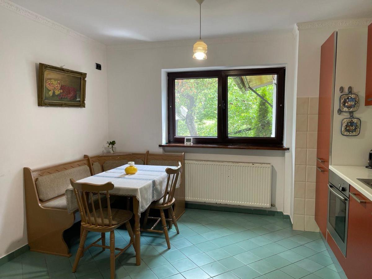 Pensiunea La Maison Bran  Exterior foto