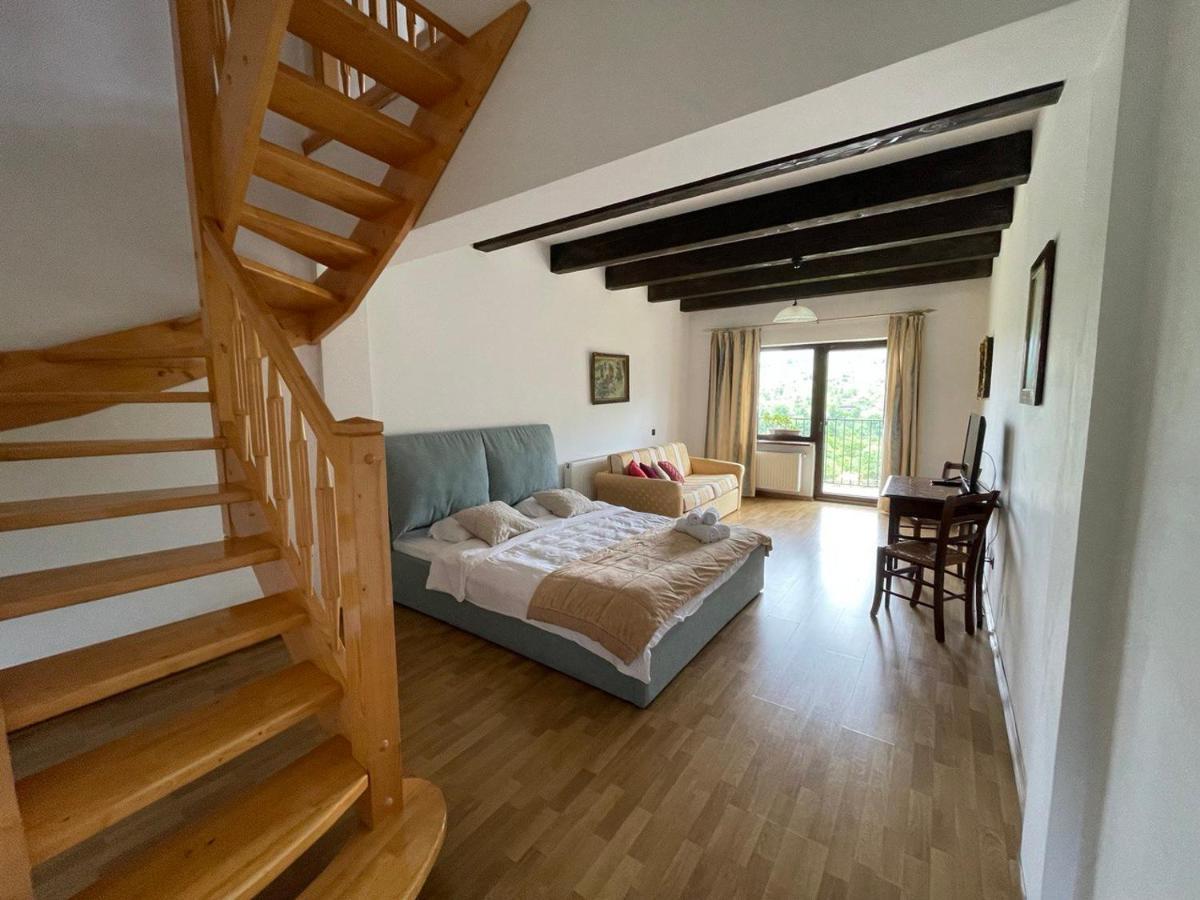 Pensiunea La Maison Bran  Exterior foto